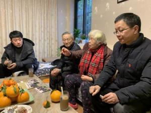 殷殷關(guān)切，聲聲暖心！公司領(lǐng)導(dǎo)走訪慰問(wèn)離休干部和勞模